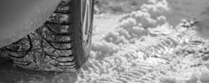 Winter driving: when should you replace your tyres?