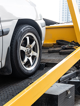 Picture of van wheel on a tow truck